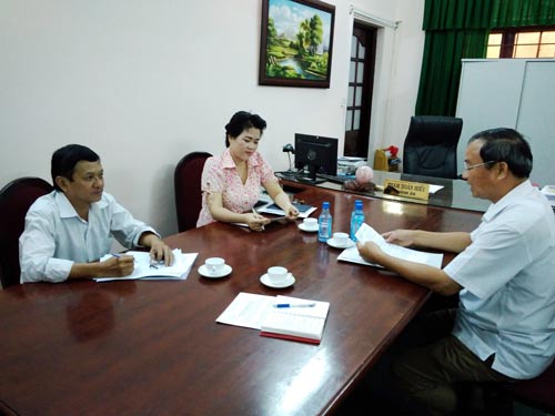 Mệt mỏi vì tòa "ngâm" hồ sơ