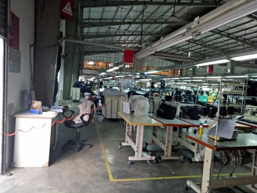 Đủ kiểu o ép người lao động