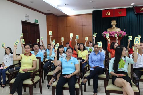 Chăm lo cho nữ CNVC-LĐ khó khăn