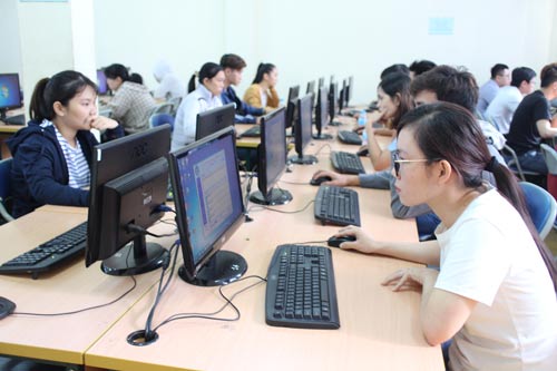 Dạy nghề miễn phí cho CNVC-LĐ