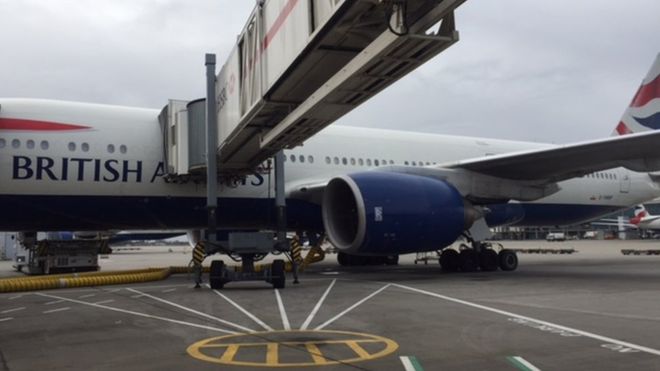 Chuyến bay của hãng hàng không British Airways hôm 1-3 bị hoãn vì chuột. Ảnh: BBC
