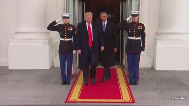 &Ocirc;ng Trump v&agrave; &ocirc;ng Obama rời Nh&agrave; Trắng