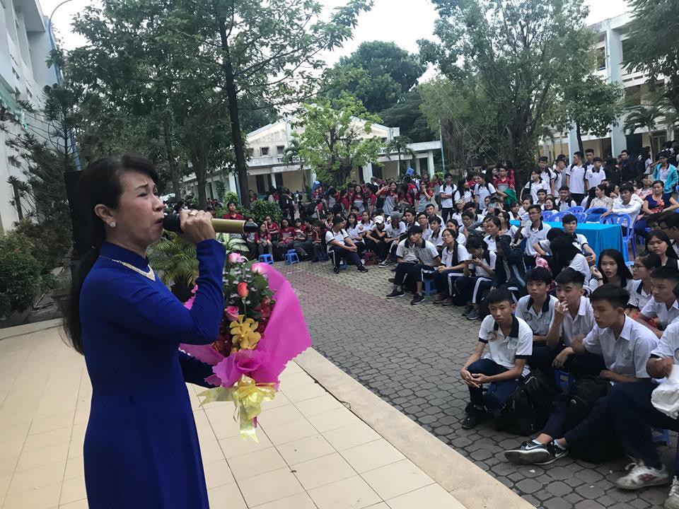 Trưng Nhị Hà Mỹ Xuân rời Pháp về nước, dốc sức vì đàn em - Ảnh 2.