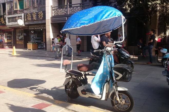Lạ lẫm những chiếc xe &ocirc; ở th&agrave;nh Trường An - Ảnh 10.
