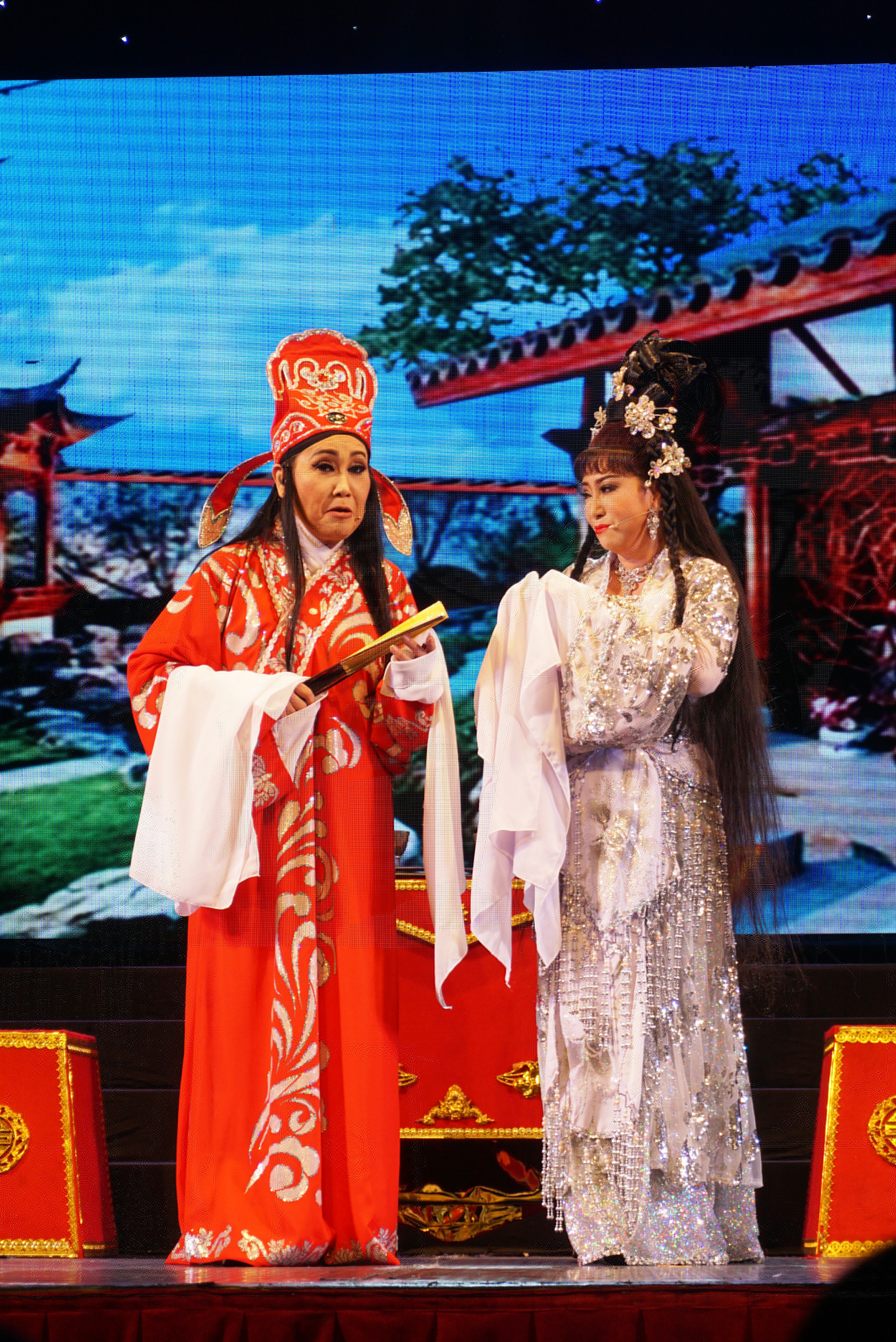 Nhớ Thanh Sang, Thanh Hằng cả gan hóa thân Thi Sách - Ảnh 6.