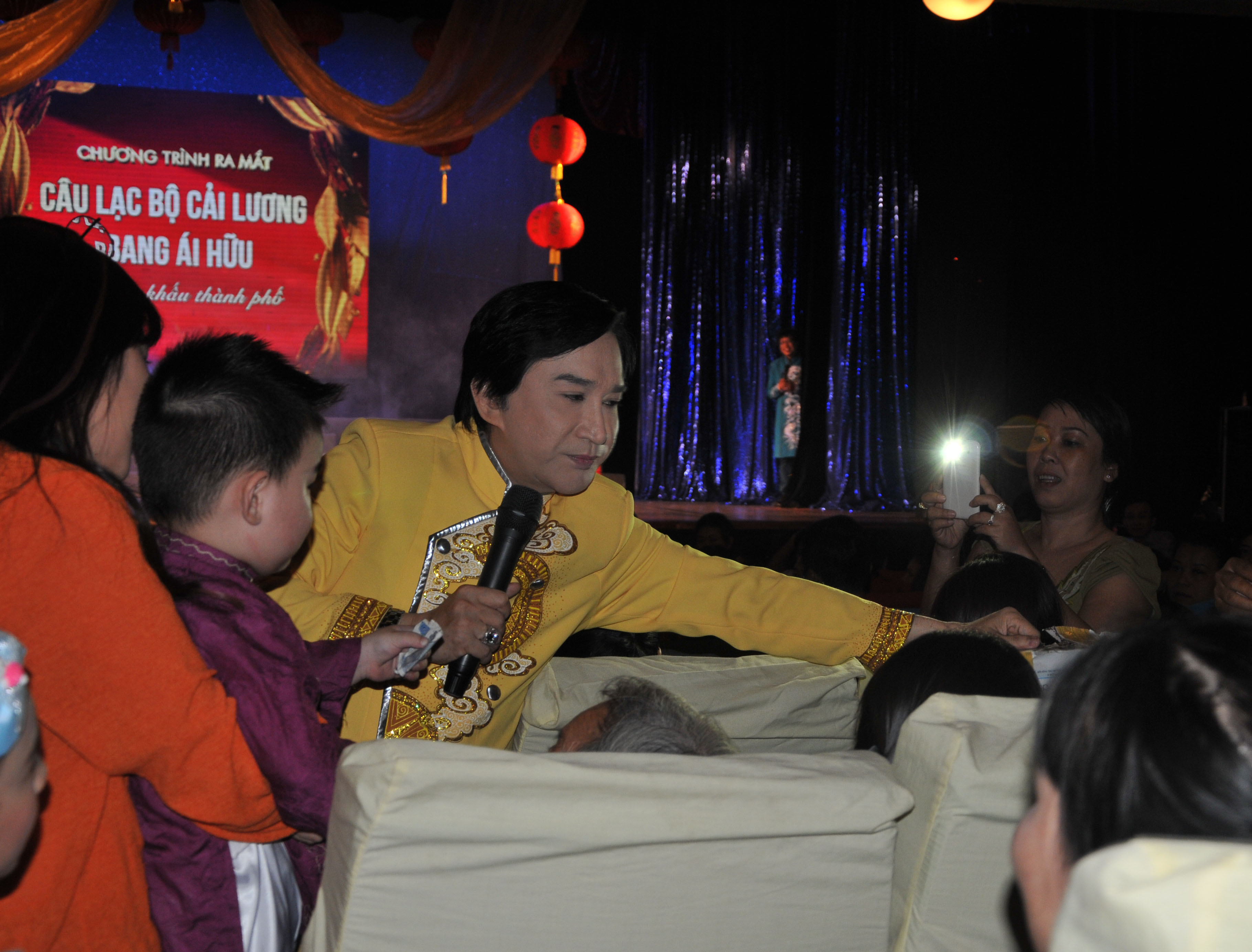 NSƯT Kim Tử Long: Sau d&acirc;u bể, sống chậm hơn - Ảnh 6.