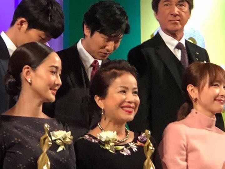 NSƯT Minh Trang xúc động nhận giải tại Liên hoan phim truyền hình quốc tế Tokyo 2017