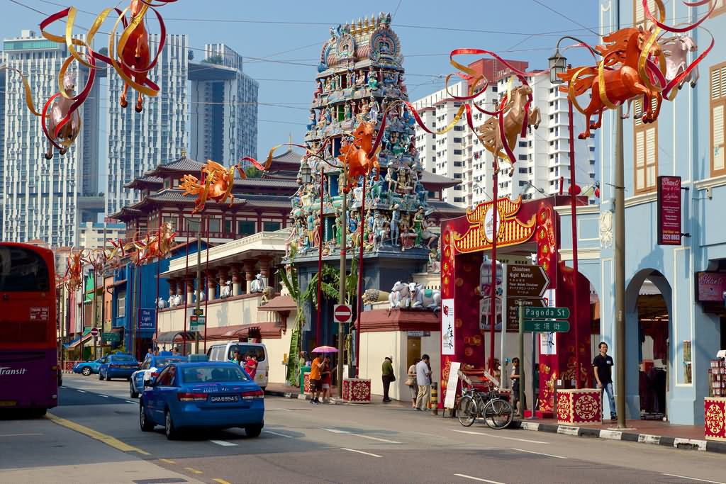 Kh&aacute;m ph&aacute; hai ng&ocirc;i đền Ấn Độ lớn tại Singapore - Ảnh 11.