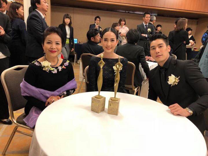 NSƯT Minh Trang x&uacute;c động nhận giải tại Li&ecirc;n hoan phim truyền h&igrave;nh quốc tế Tokyo 2017 - Ảnh 3.
