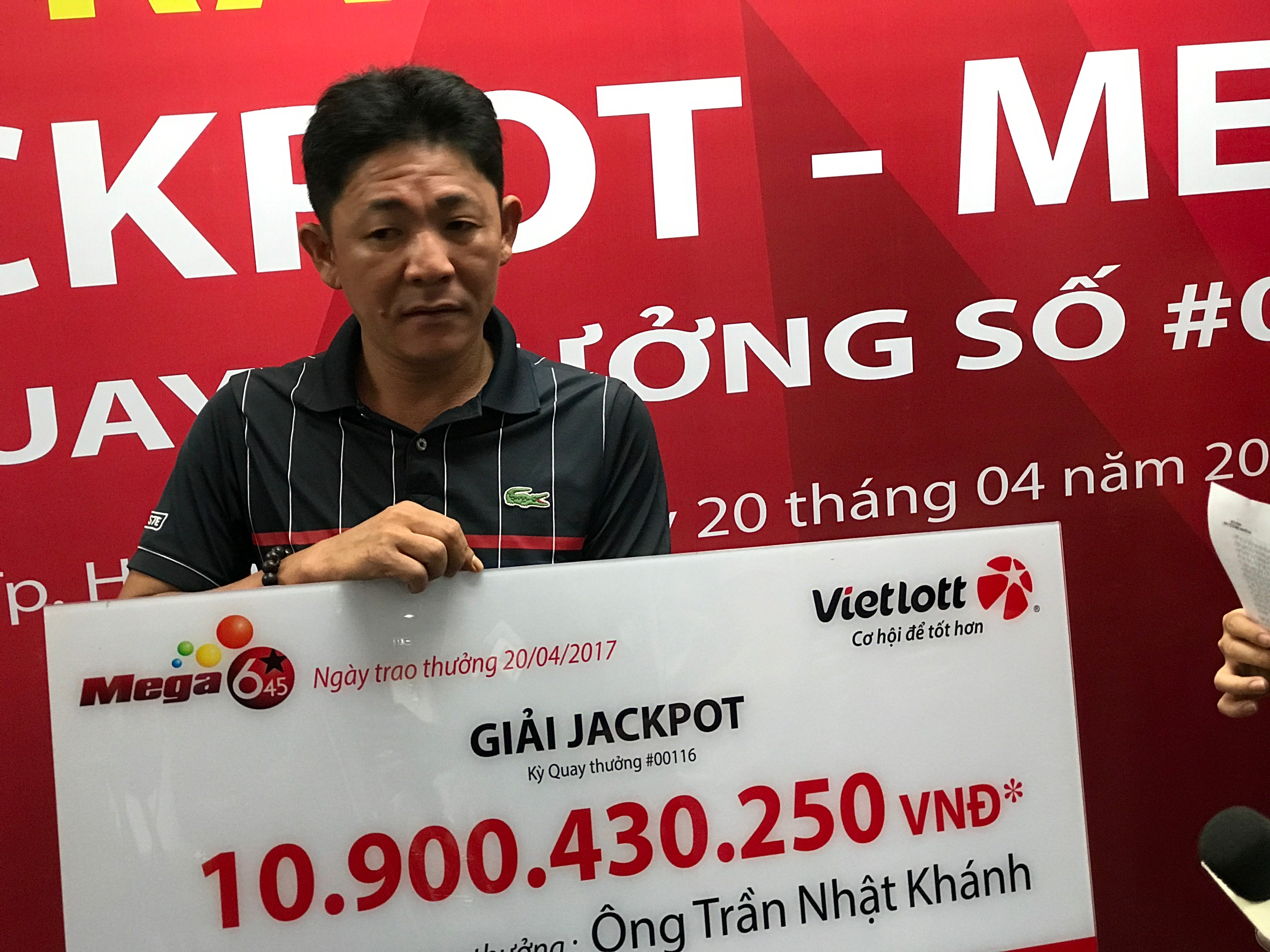Không đeo mặt nạ nhận giải Jackpot hơn 10,9 tỉ đồng