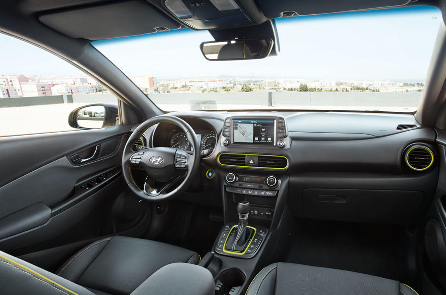 SUV cỡ nhỏ Hyundai Kona ch&iacute;nh thức ra mắt - Ảnh 7.