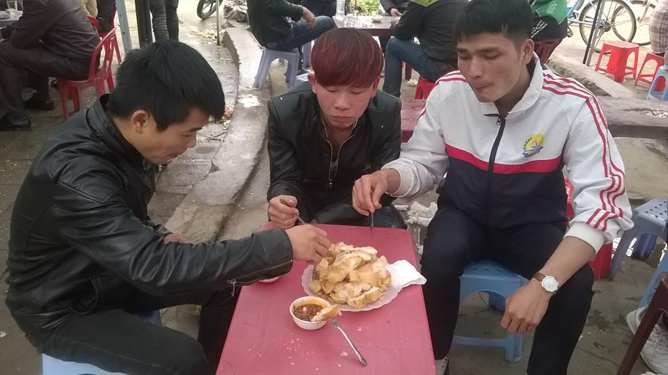 Chỉ là bánh mì thôi nhưng ăn ở Lạng Sơn khác đấy! - Ảnh 4.
