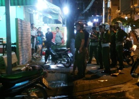 Hỗn chiến giữa trai làng và trai thành, 1 người bị đâm chết