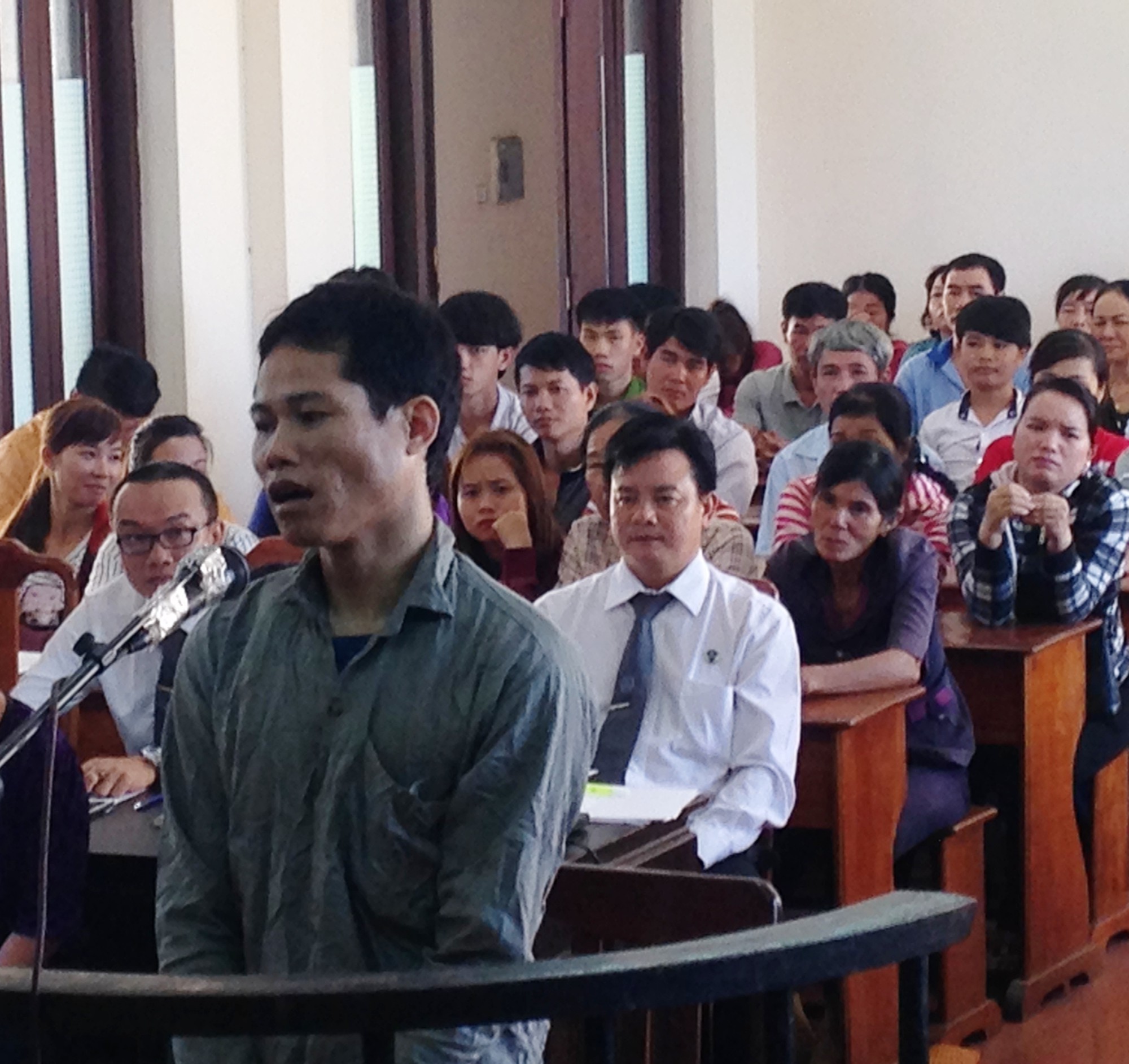 Lãnh án tử hình cho 3 tội danh