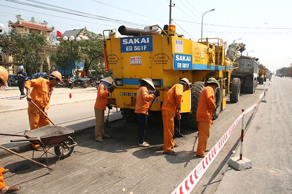 Đấu thầu bảo trì đường bộ: “Ba nhà” cùng hưởng lợi