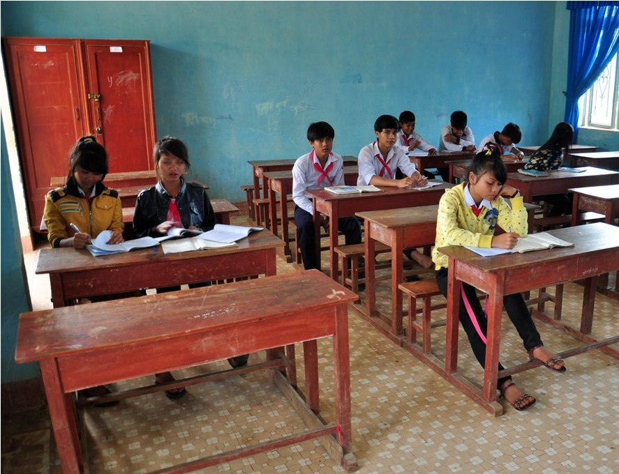 Trường nghèo bị mất trộm 300 triệu đồng
