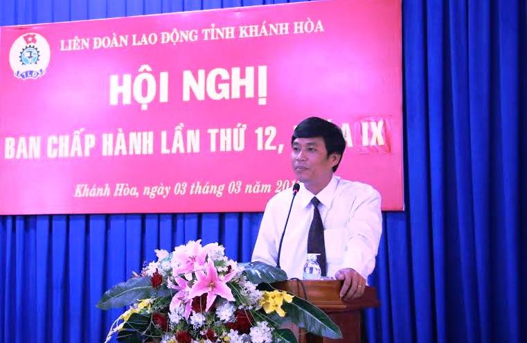Ông Bùi Thanh Bình, Phó chủ tịch LĐLĐ Khánh Hoà phát biểu nhận nhiệm vụ mới