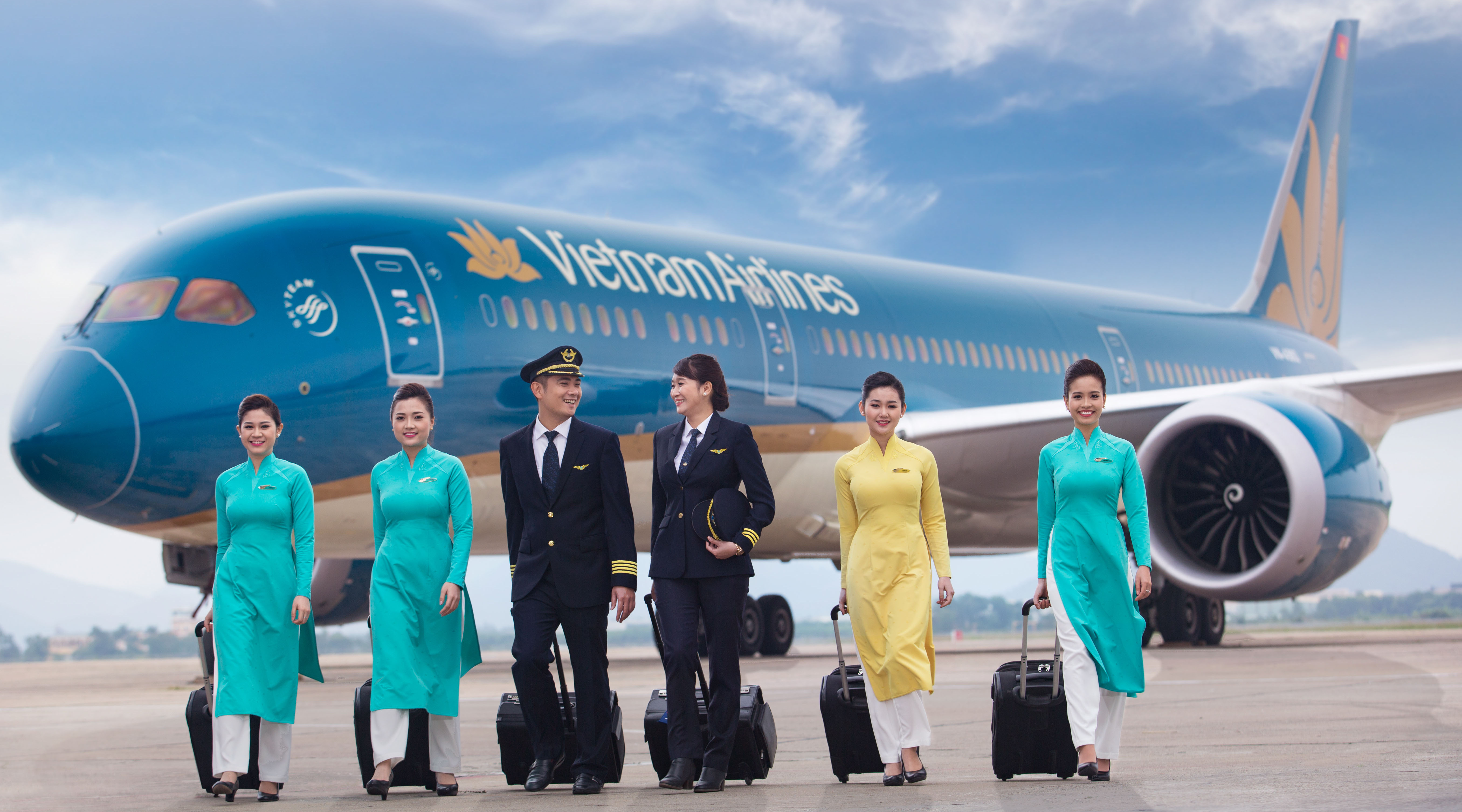 Vietnam Airlines lọt top 10 Nhãn hiệu nổi tiếng nhất Việt Nam năm 2017