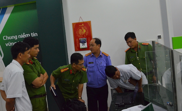 Tên cướp ngân hàng ở Trà Vinh có dị tật ở chân