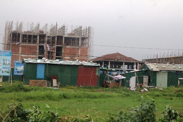 Miền Trung hối hả ứng phó siêu bão - Ảnh 25.