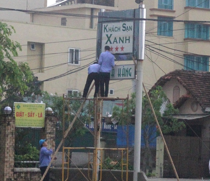 Miền Trung hối hả ứng phó siêu bão - Ảnh 26.