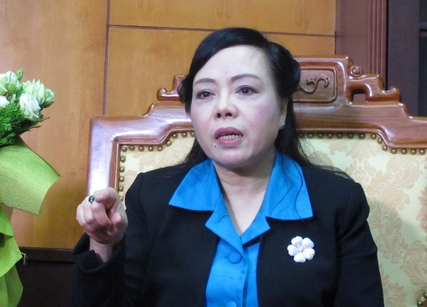 Bộ trưởng Nguyễn Thị Kim Tiến: Ngành y tế đơn độc bảo vệ nhân viên