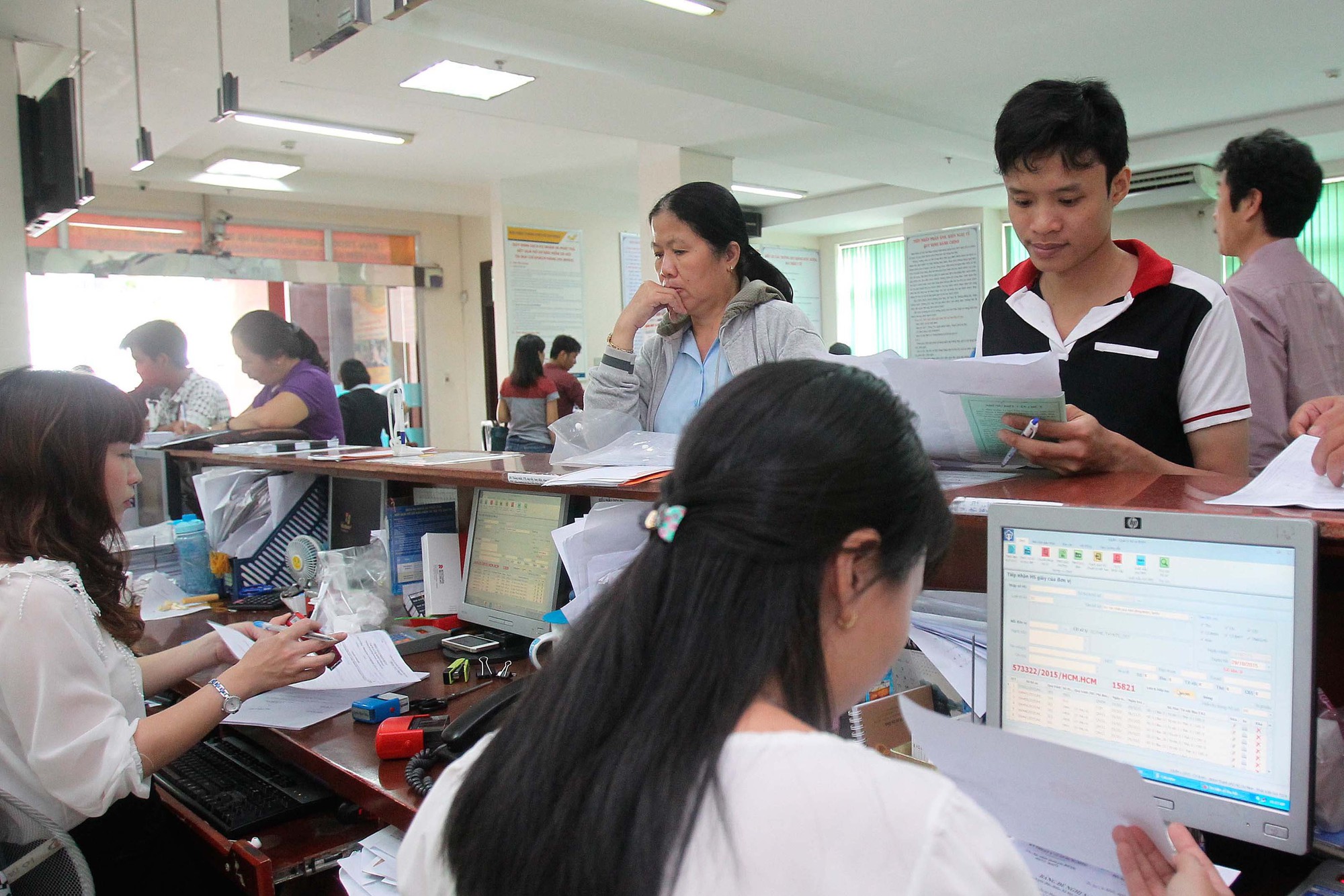 C&oacute; n&ecirc;n giảm thời gian đ&oacute;ng BHXH để hưởng lương hưu? - Ảnh 2.