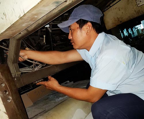 “Bác sĩ” của máy móc