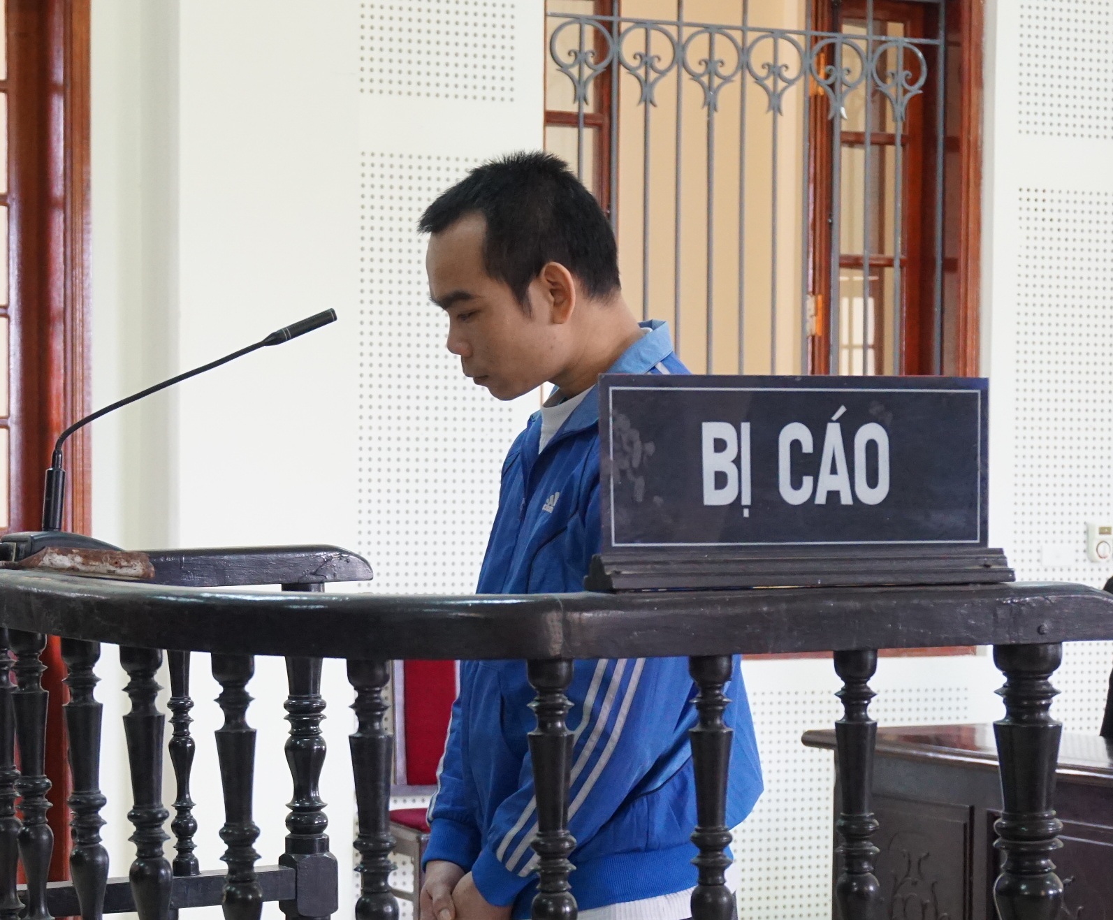 “Nổ” là sếp ở Bộ Công an, cháu phó chủ tịch tỉnh để lừa đảo