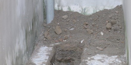 Làm rõ vụ mẹ chôn thi thể con ở chùa