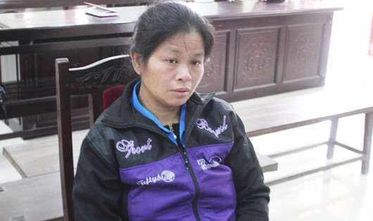 
Bị c&aacute;o Moong Mẹ Phia tại phi&ecirc;n t&ograve;a
