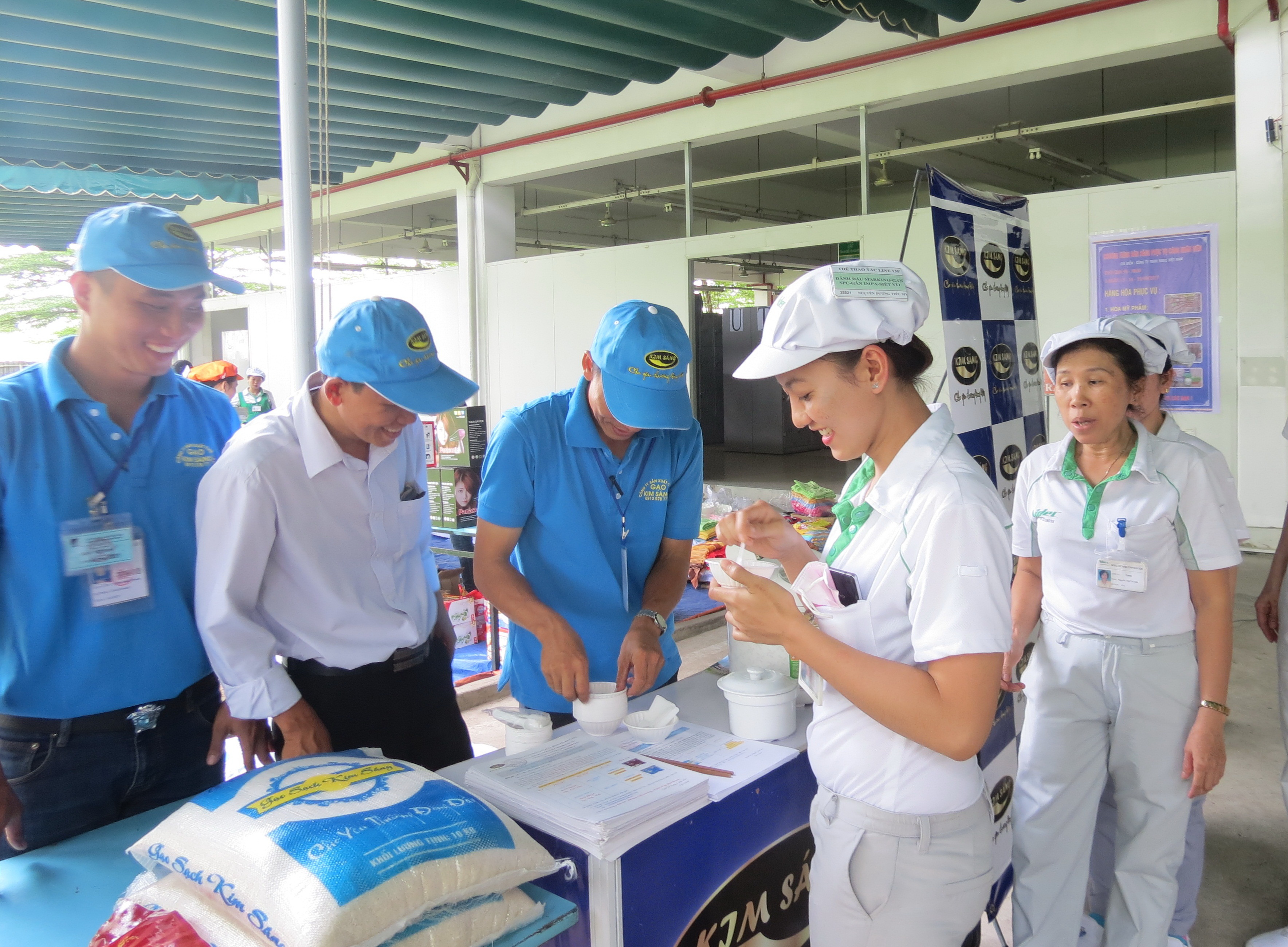 Đã thấy lợi ích của thẻ đoàn viên - Ảnh 1.