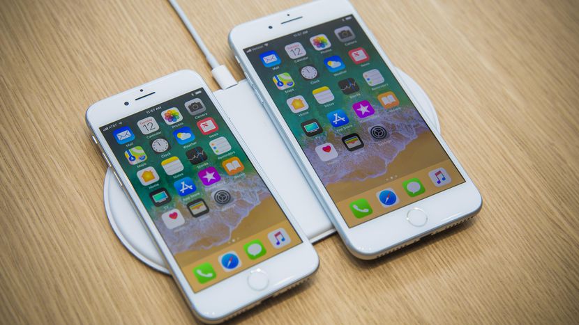 Apple iPhone 8/ 8 Plus và iPhone X chính thức trình làng
