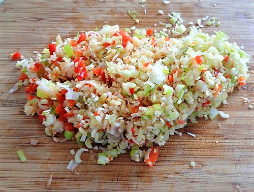 Sả, ớt, tỏi bằm nhuyễn