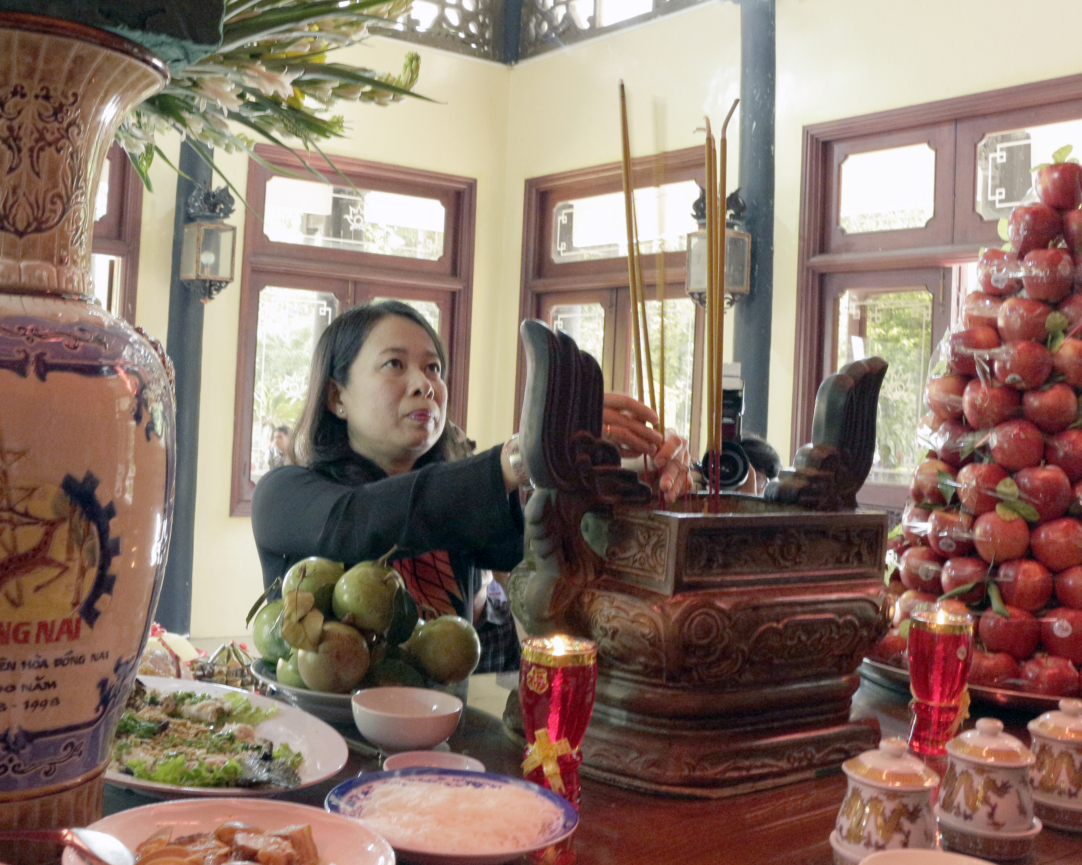 Ấm áp ngày giỗ Bác Tôn