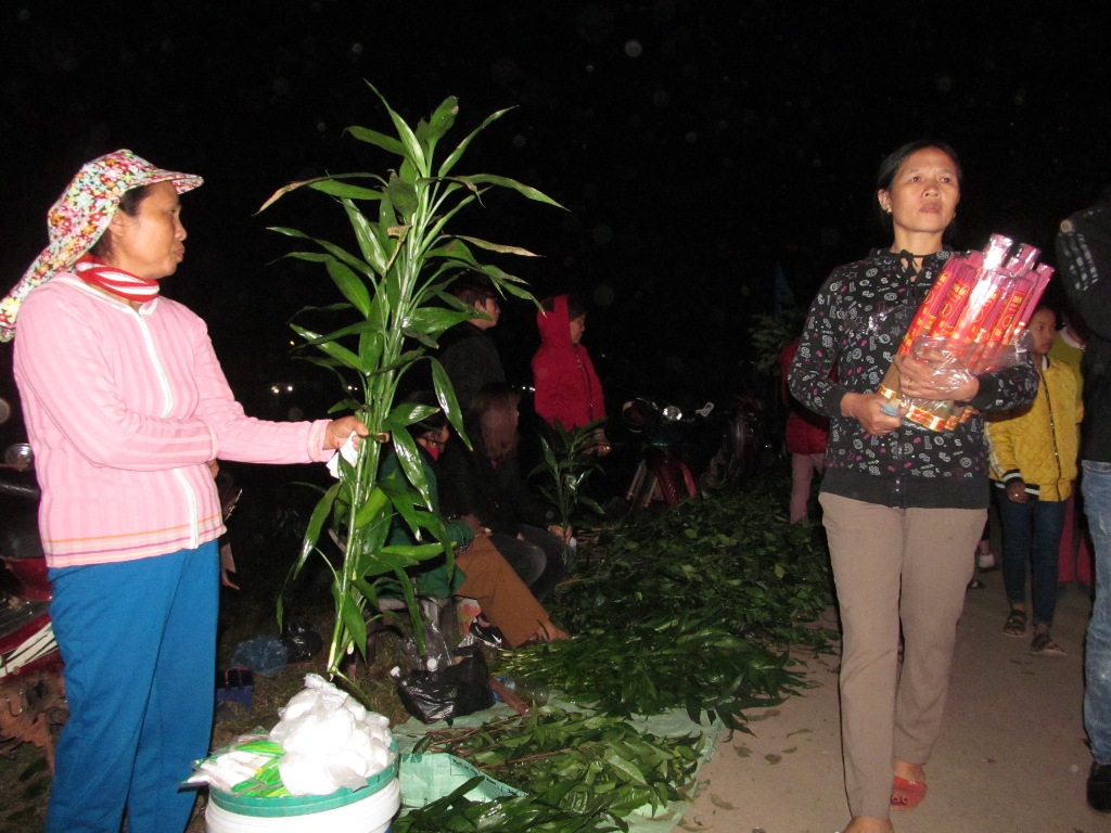 Mua lộc đầu năm