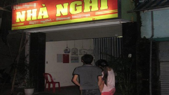 Đưa bạn gái nhí vào nhà nghỉ, hàng loạt 9X nhận quả đắng