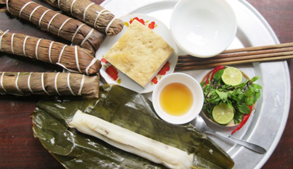 Về xứ Đoài ăn bánh tẻ Phú Nhi