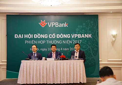 VPBank muốn tăng vốn thêm 3.000-4.000 tỉ đồng