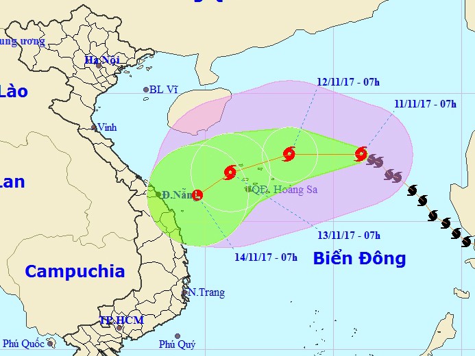 Bão số 13 có thể đổi hướng nguy hiểm, đi vào miền Trung