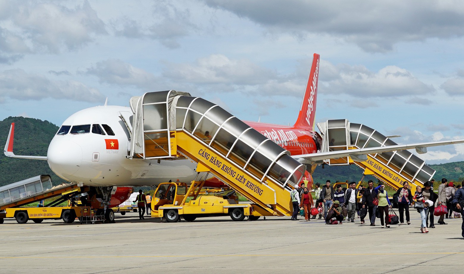 Vietjet tung 2 triệu vé 0 đồng bay nội địa và quốc tế