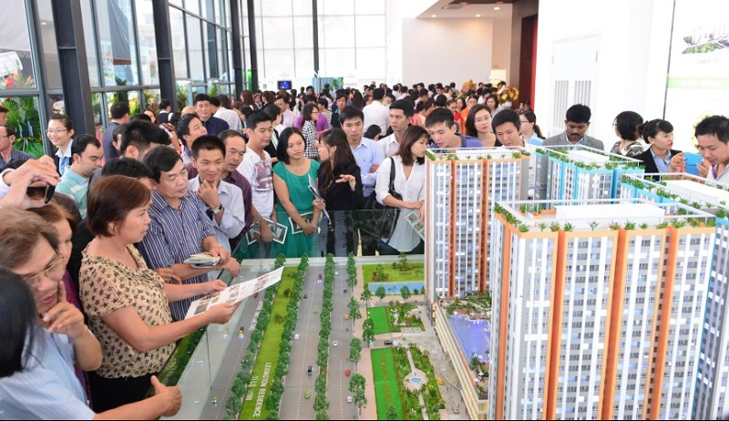 Thị trường bất động sản cuối năm: Đua nhau bung hàng