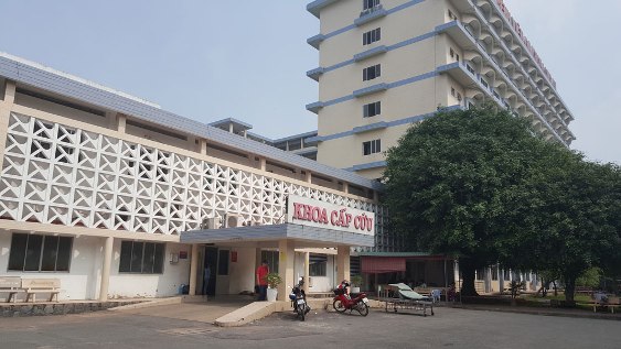 Cắt đứt “của quý” của chồng ném xuống kênh