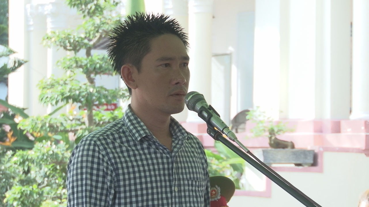 Cuỗm tài sản nhà chùa khi vào thắp hương cho người thân
