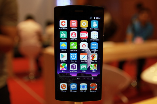Bkav Bphone 2 sẽ được phân phối qua hệ thống Thế Giới Di Động