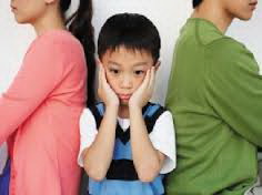 Ai nỡ trút giận lên đầu một đứa trẻ vô tội?