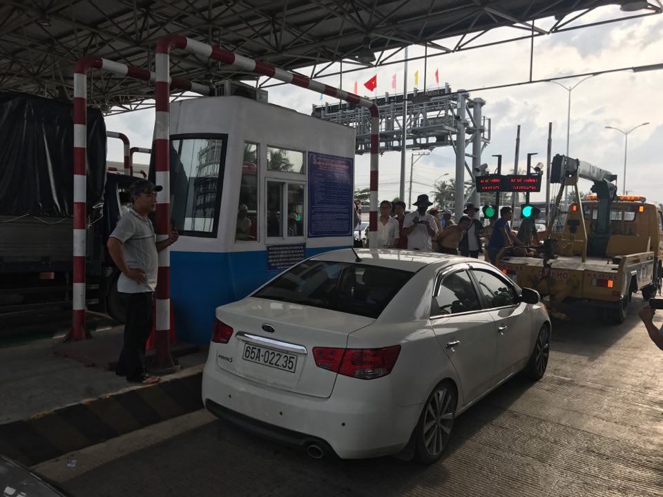 BOT Cai Lậy liên tục xả trạm - Ảnh 9.