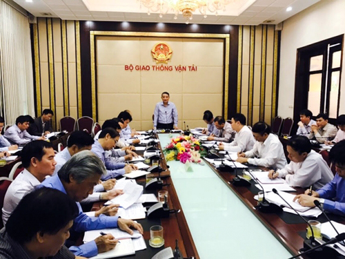 Bộ trưởng Trương Quang Nghĩa: Hãng hàng không có thể giảm giá vé tại sao không cho giảm - Ảnh: Báo Giao thông