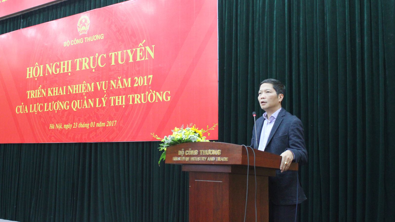 
Bộ trưởng Trần Tuấn Anh lưu &yacute; chất lượng c&ocirc;ng t&aacute;c quản l&yacute; thị trường phải được đặt l&ecirc;n h&agrave;ng đầu
