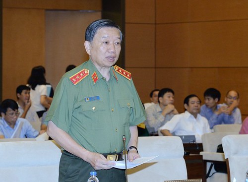 Bộ trưởng Bộ Công an: Tăng cường đối thoại với dân, không để điểm nóng